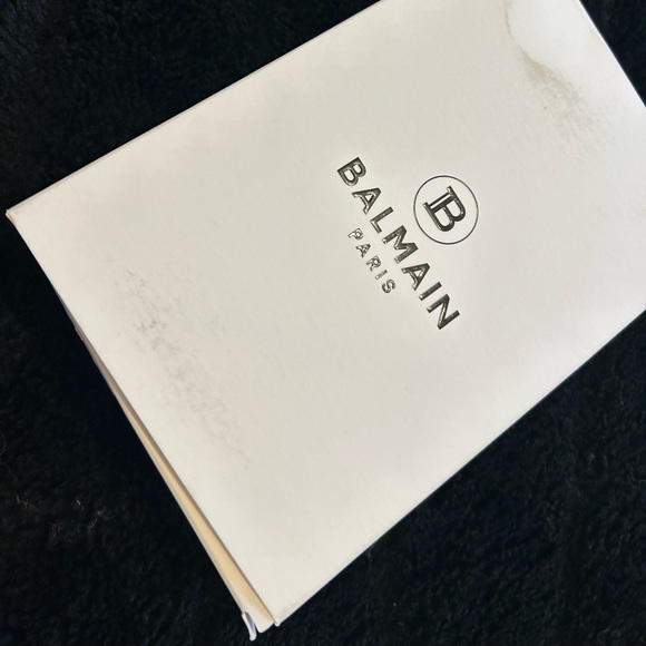 Authentic Balmain Matching Set - Picture 2 of 6